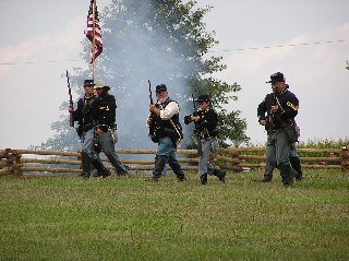 Dismounts advance 
